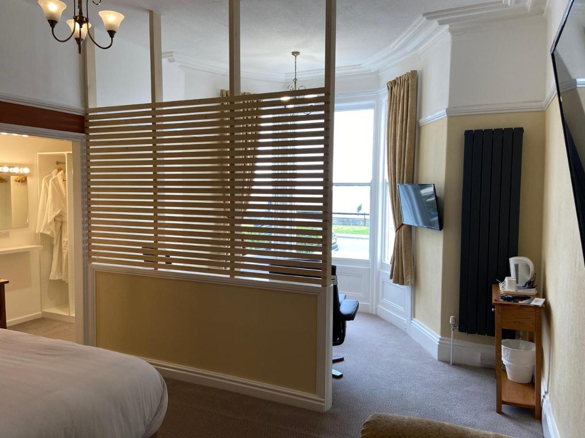 ホテル The Shelbourne (Adults Only) ランディドノー エクステリア 写真