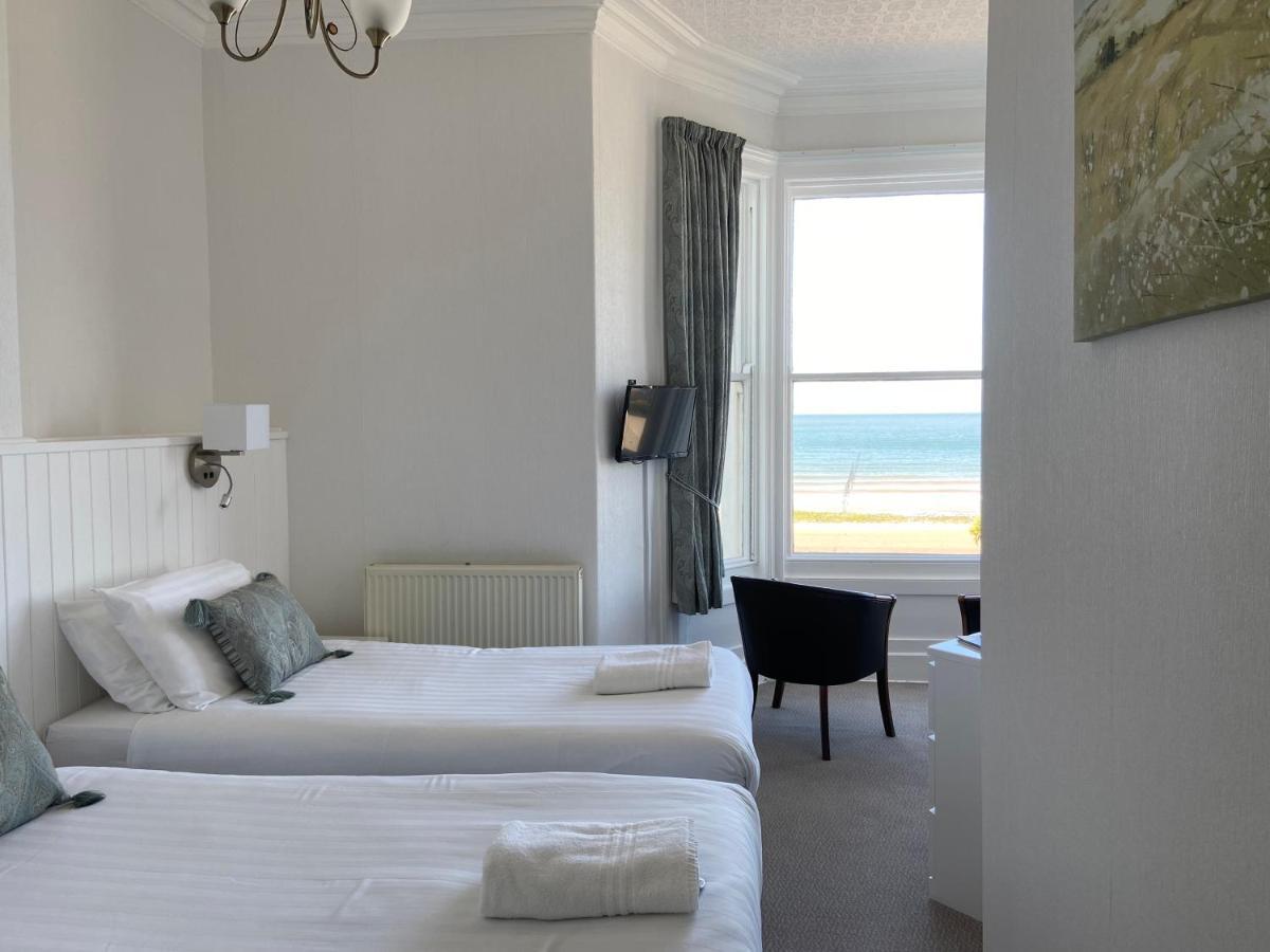 ホテル The Shelbourne (Adults Only) ランディドノー エクステリア 写真
