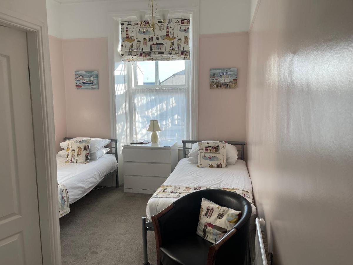 ホテル The Shelbourne (Adults Only) ランディドノー エクステリア 写真