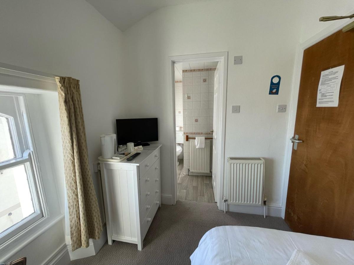 ホテル The Shelbourne (Adults Only) ランディドノー エクステリア 写真