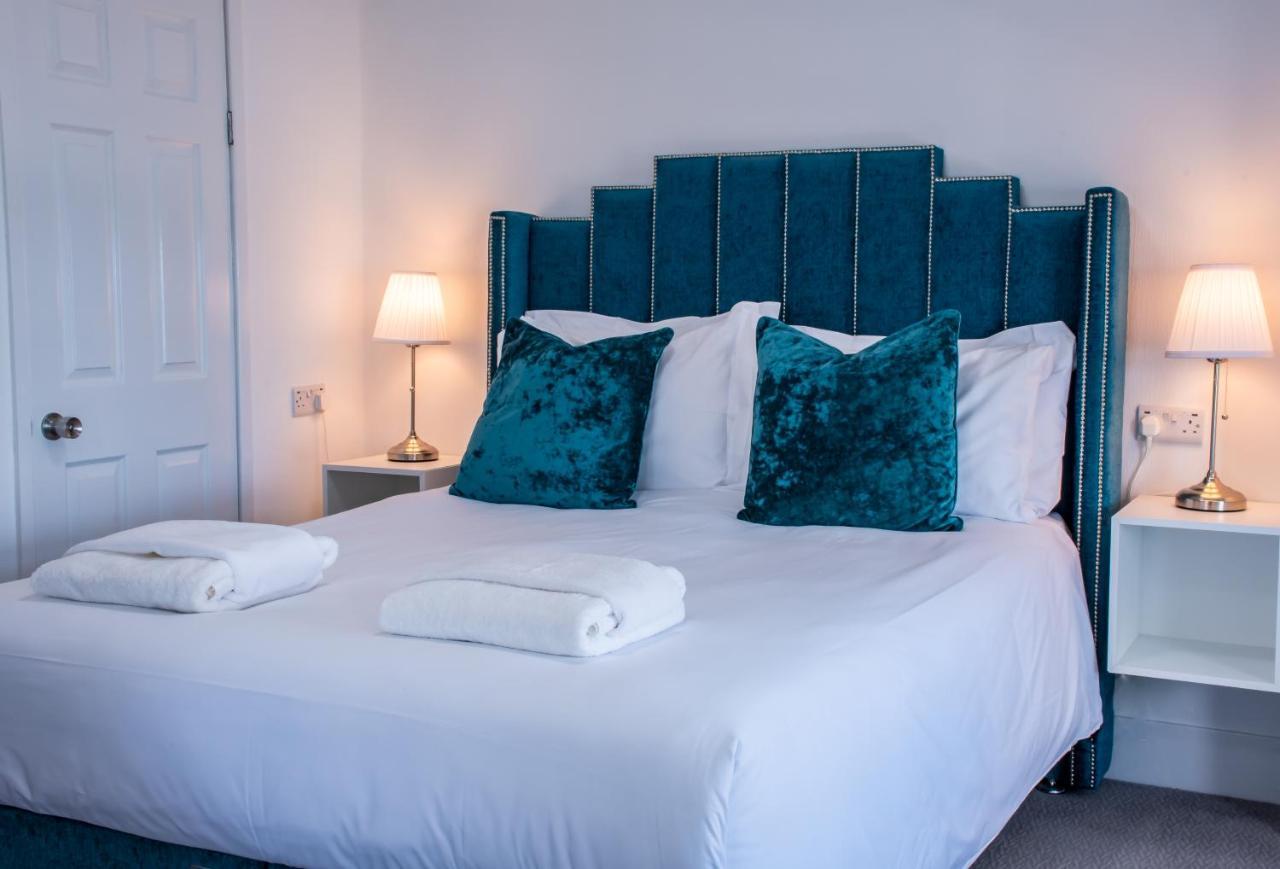 ホテル The Shelbourne (Adults Only) ランディドノー エクステリア 写真